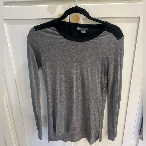 Vince Tops - Vince Charcoal and Light Gray Long Sleeve Top XS!